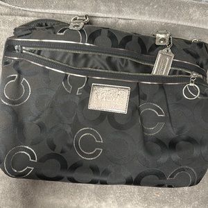 Large Coach shoulder bag